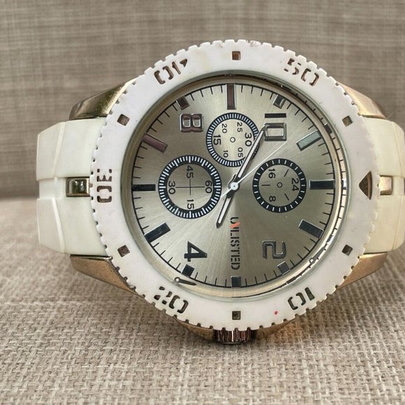 Unlisted Men Wristwatch White Band Gold Tone Case Quartz Analog - Picture 8 of 9